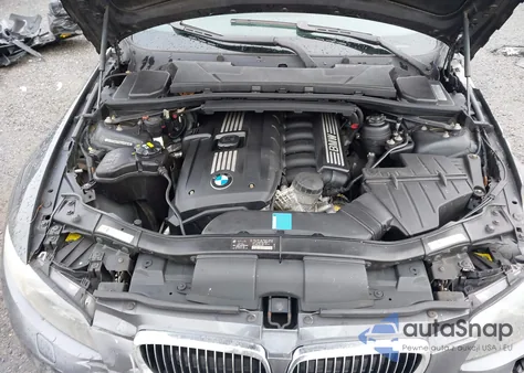 2007 BMW 328Xi z USA, uszkodzony, nr VIN WBAWC33547PD06792